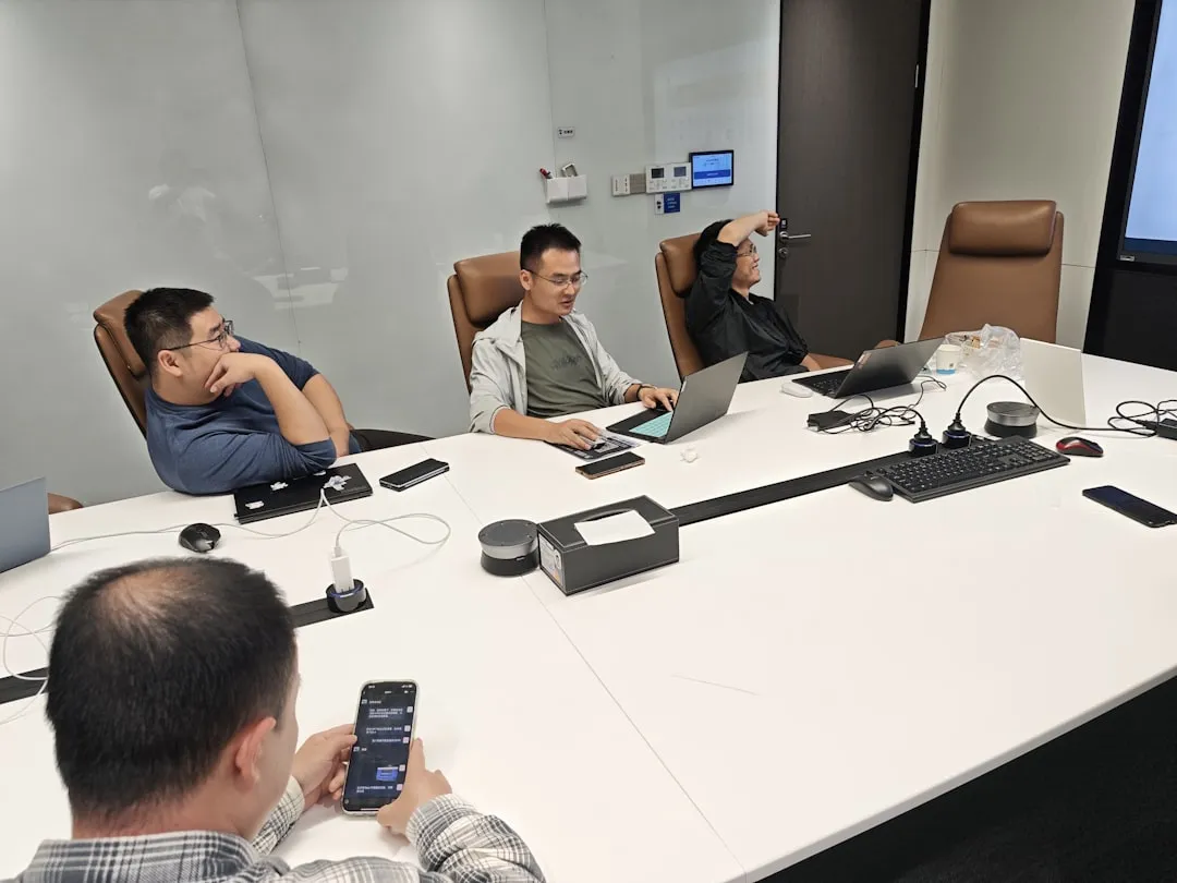 餐饮零售数字化升级:智能管理系统的核心功能对比